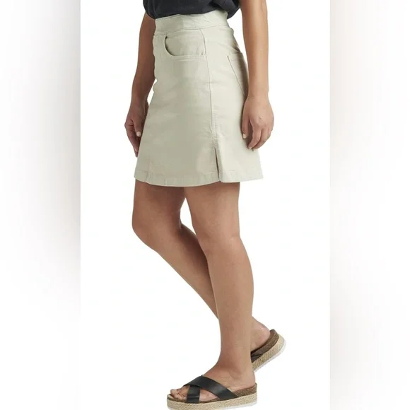 NWT Jag Jeans On The Go Mid Rise Skort Size 6 - Picture 2 of 7